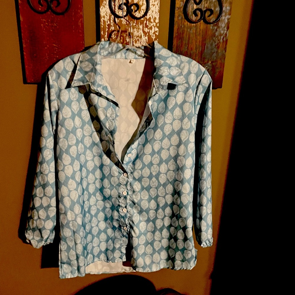 Stylish Print button Blouse